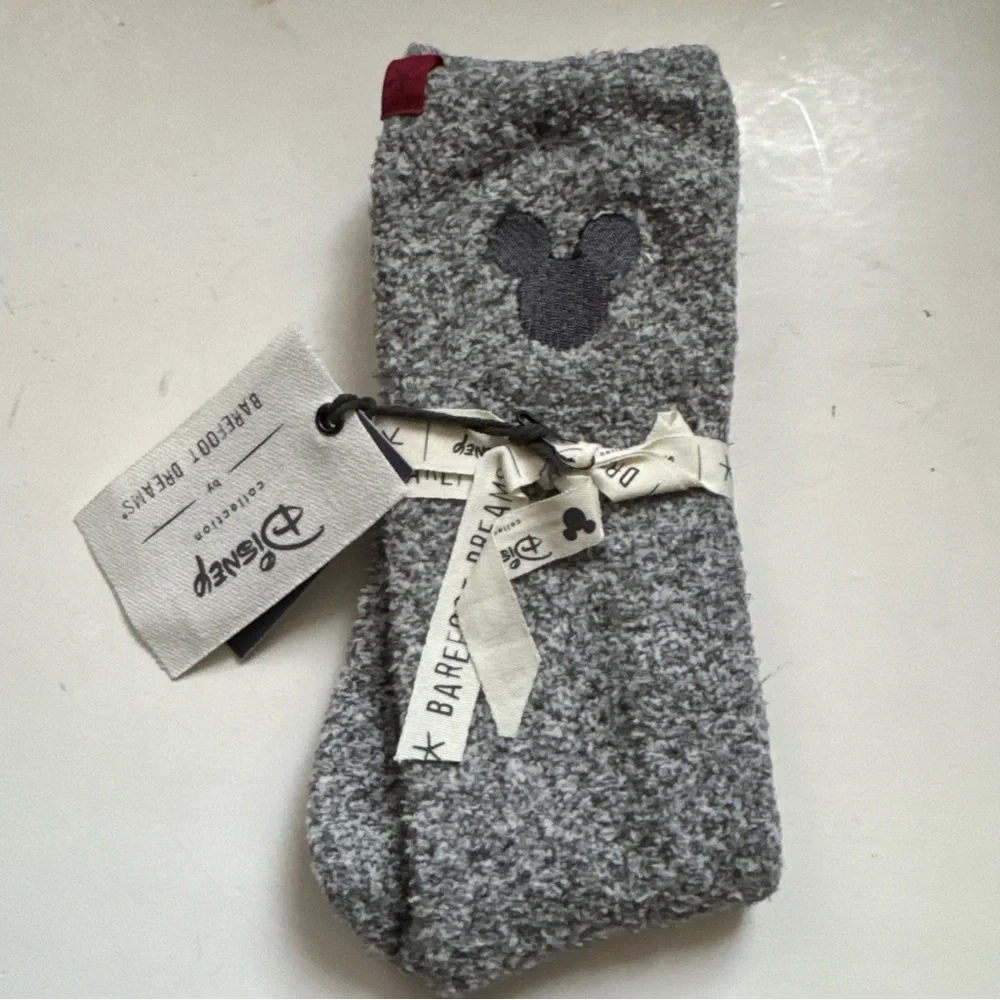 Barefoot Dreams CozyChic Classic Disney Youth’s Mickey Mouse Socks CREAM /CARBON